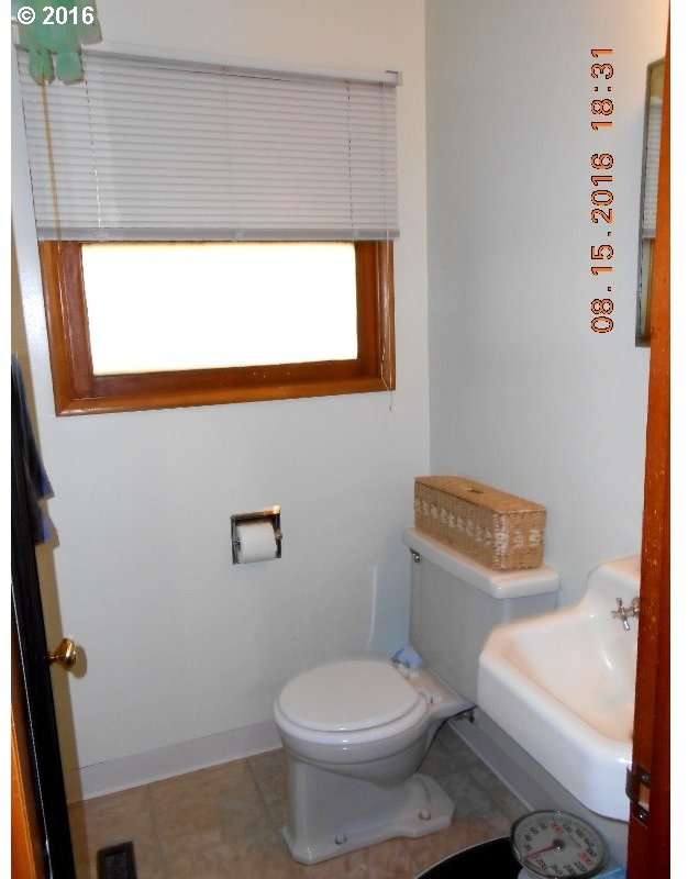 304 4th Street Moro, OR 97039 - Photo 15 of 26 Gallery Image 15