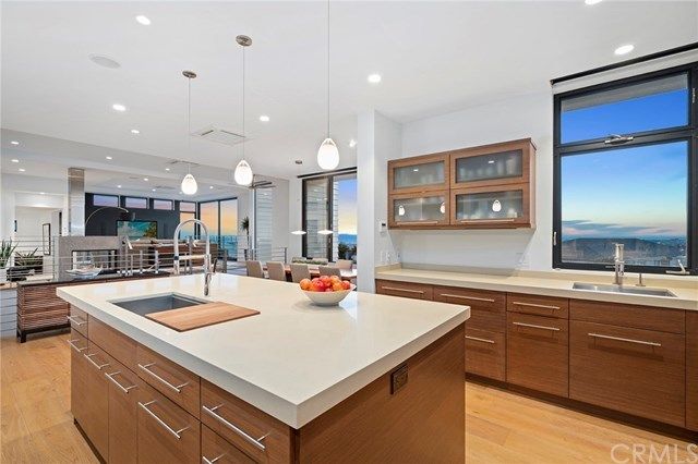 $4,995,000 | 1114 Goldenrod Avenue, Corona del Mar, CA 92625