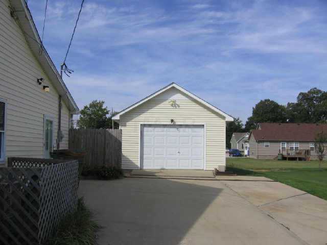 265 Collins Street Ripley, TN 38063 - Photo 2 of 10