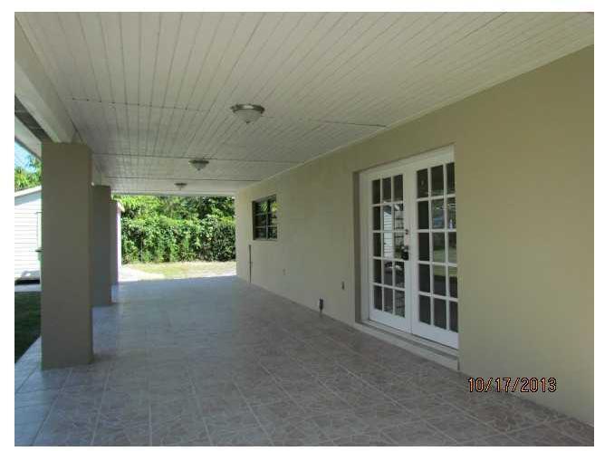 5879 Southwest 59th Street Miami, FL 33143 - Photo 4 of 28