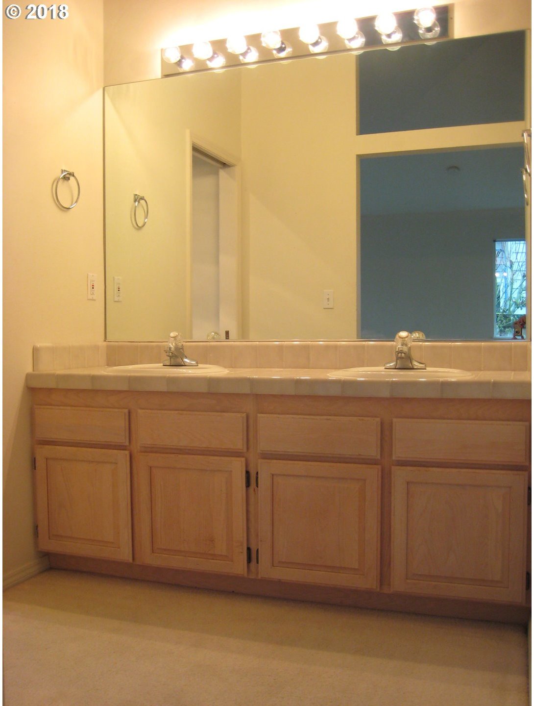 11221 Southwest Pintail Loop Beaverton, OR 97007 - Photo 9 of 32 Gallery Image 9