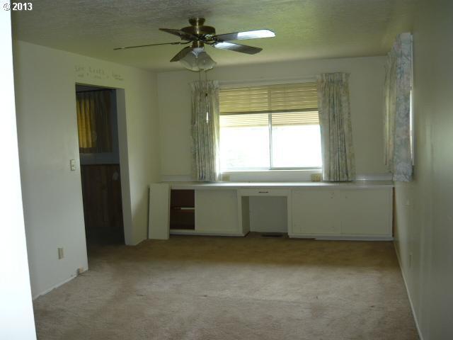 1503 Quinn Road Woodburn, OR 97071 - Photo 7 of 8 Gallery Image 7