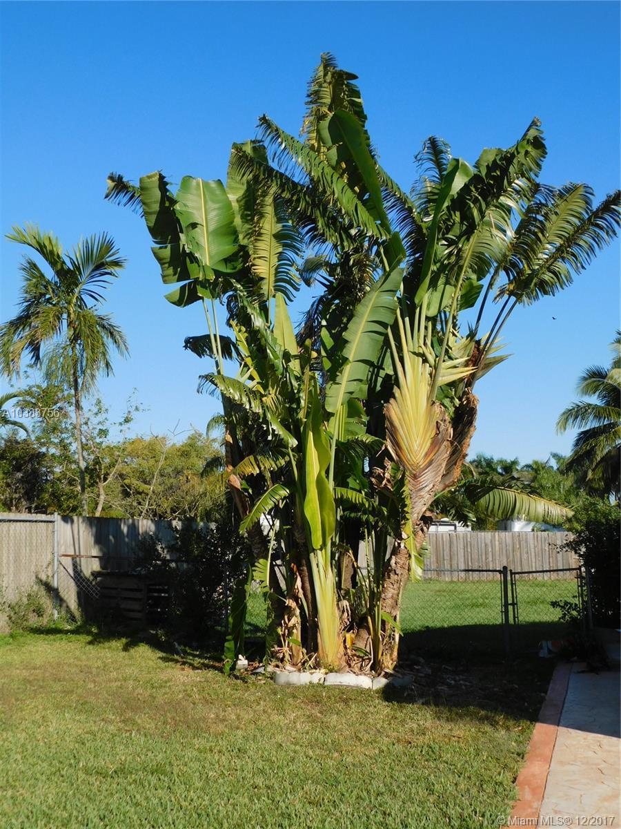16301 Southwest 294th Street Homestead, FL 33033 - Photo 14 of 36