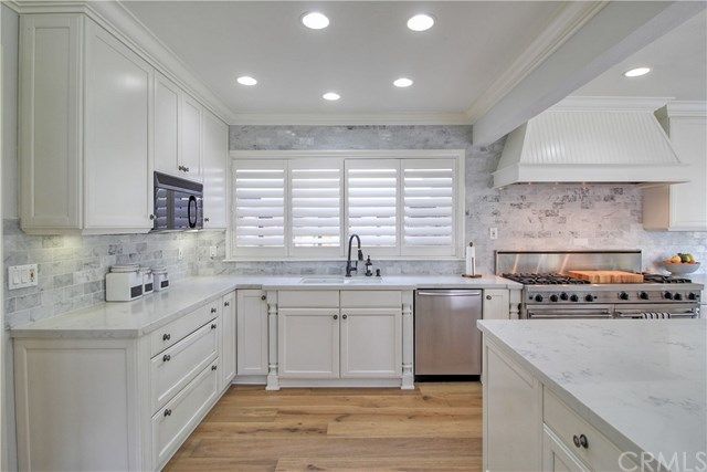 $2,500,000 | 1836 Port Barmouth Place, Newport Beach, CA 92660