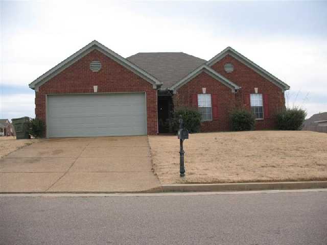 4236 Sun Ridge Cove Memphis, TN 38128 - Photo 1 of 7 Gallery Image 1