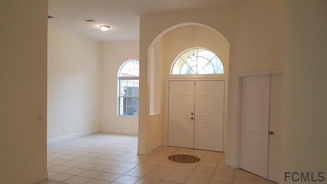 16 Rae Drive Palm Coast, FL 32164 - Photo 2 of 24 Gallery Image 2