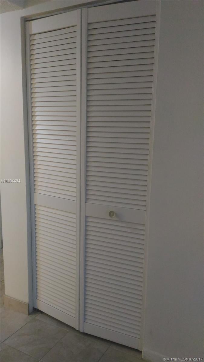 220 Southwest 9th Avenue, Unit 219 Hallandale, FL 33009 - Photo 16 of 24