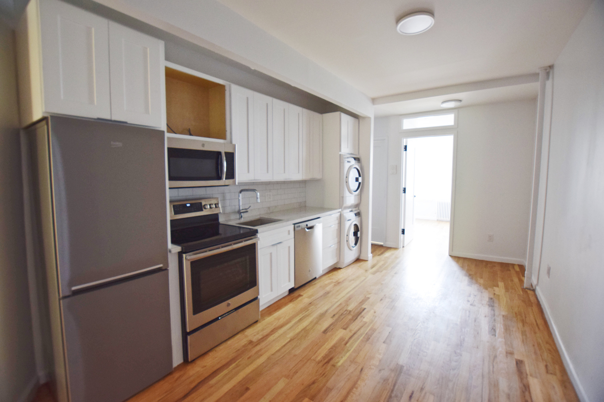 249 North 8th Street, Unit 3R Brooklyn, NY 11211 - Photo 2 of 8