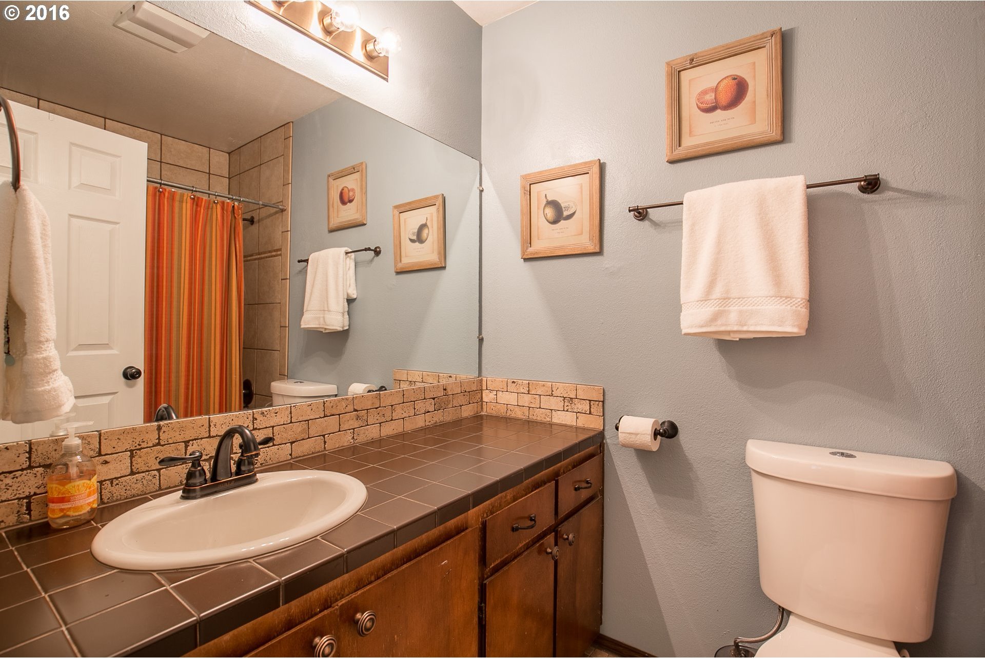 2689 Southwest Spring Garden Street Portland, OR 97219 - Photo 14 of 20 Gallery Image 14