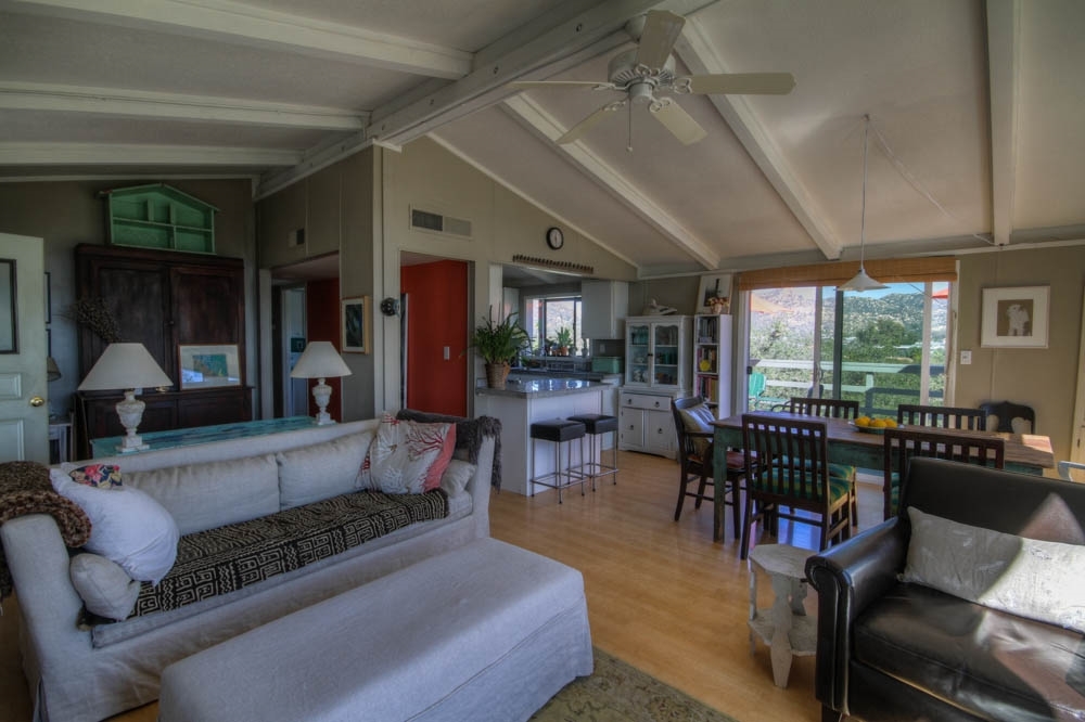 1927 Huffstatler Street Fallbrook, CA 92028 - Photo 8 of 25 Gallery Image 8