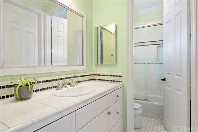 $2,200,000 | 3124 Broad Street, Newport Beach, CA 92663