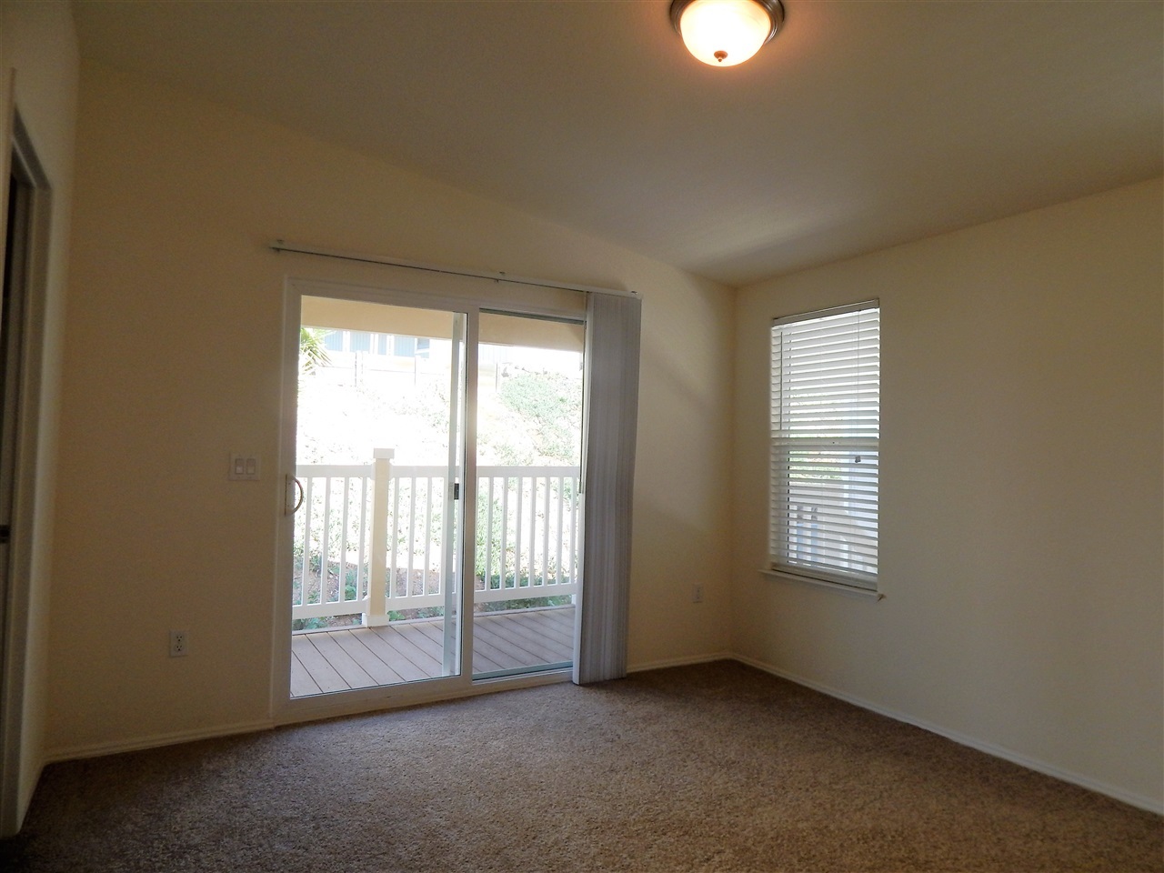1815 Sweetwater Road, Unit 8 Spring Valley, CA 91977 - Photo 7 of 10 Gallery Image 7