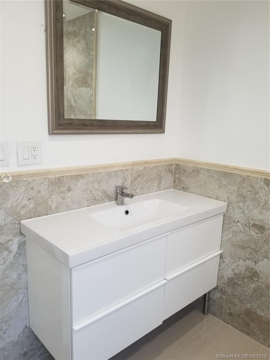 101 Southwest 48th Court Miami, FL 33134 - Photo 18 of 21