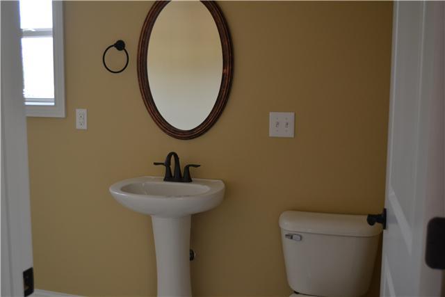 455 Needmore Road, Unit 9 Clarksville, TN 37040 - Photo 11 of 12 Gallery Image 11