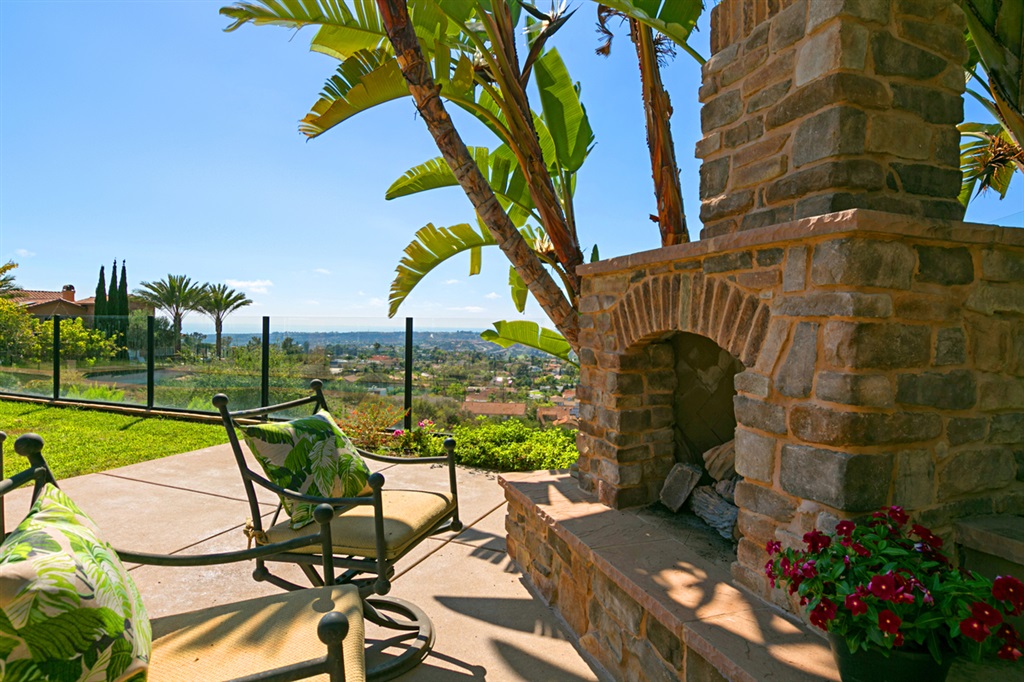 7004 Corintia Street Carlsbad, CA 92009 - Photo 23 of 25