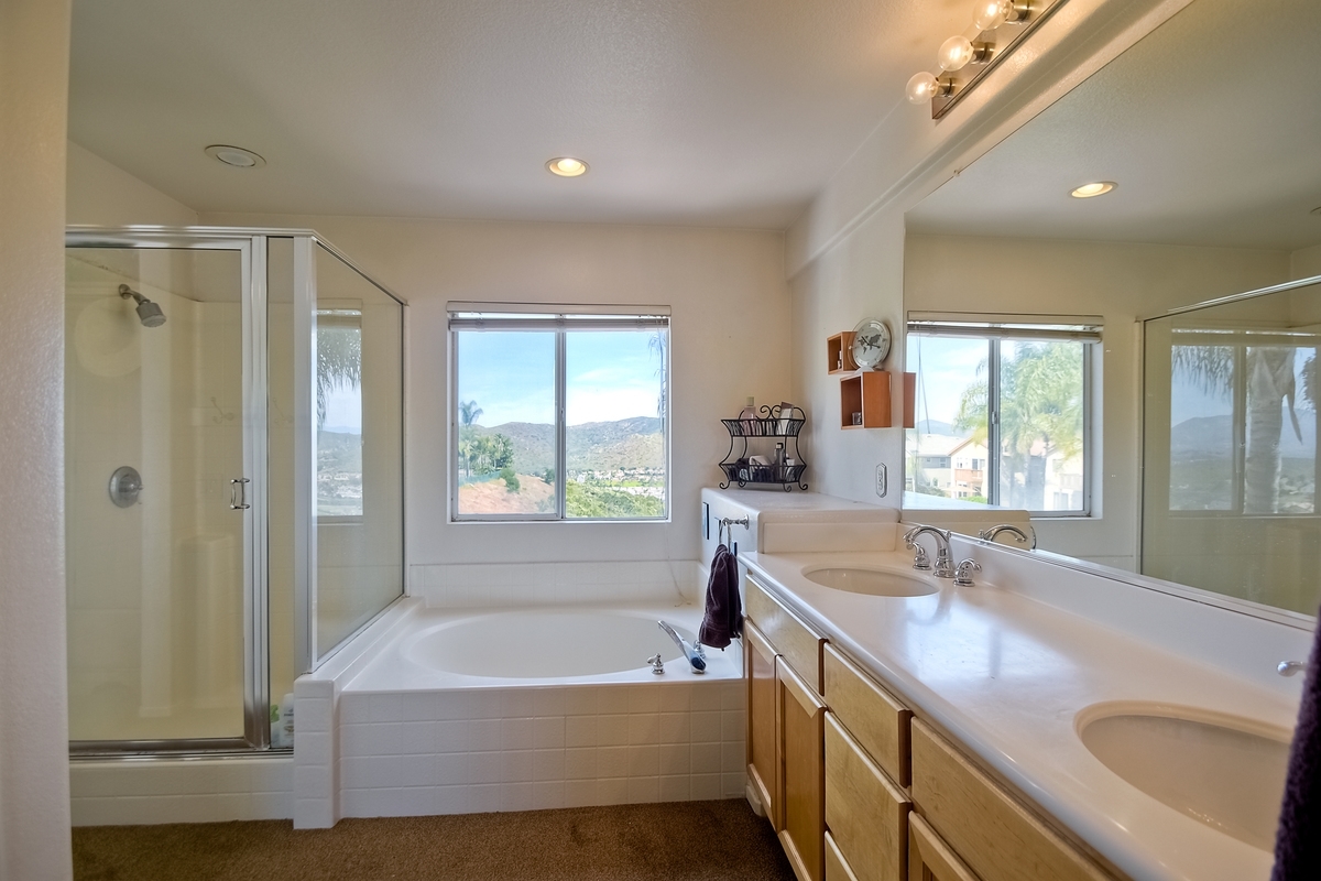 11572 Village Ridge Road San Diego, CA 92131 - Photo 17 of 25 Gallery Image 17