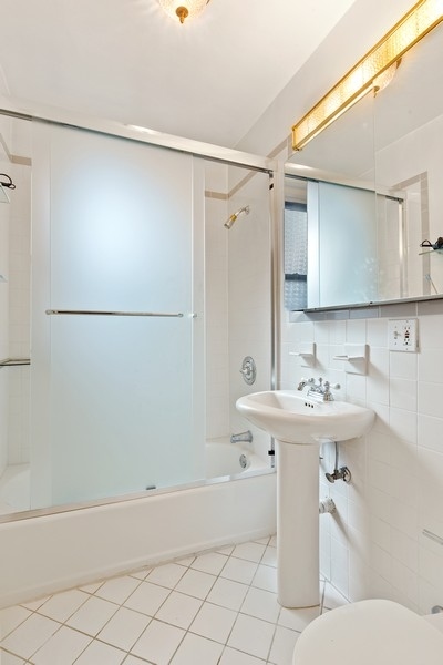 108 East 91st Street, Unit 5C Manhattan, NY 10128 - Photo 4 of 6