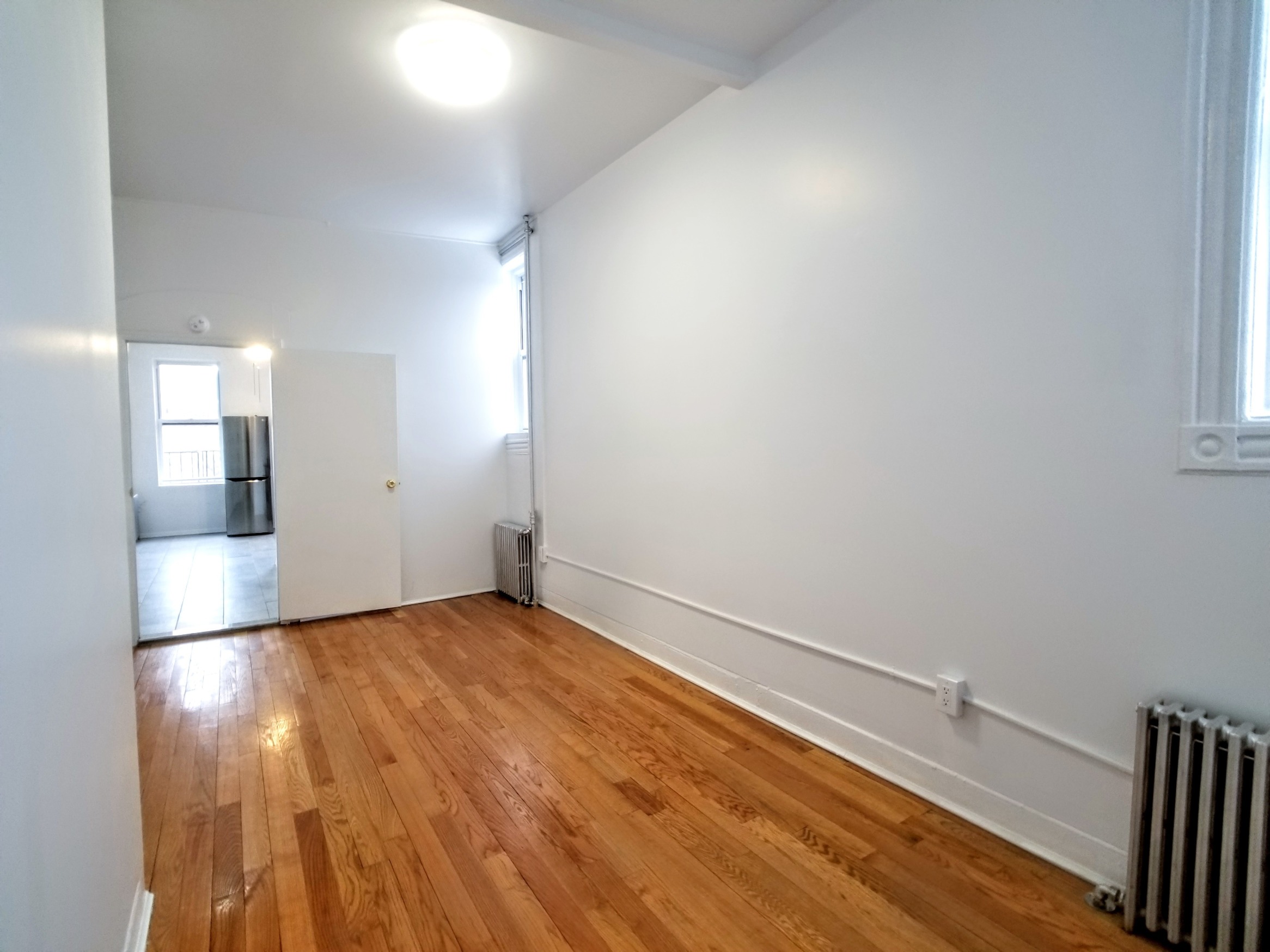 571 Driggs Avenue, Unit 4R Brooklyn, NY 11211 - Photo 3 of 10