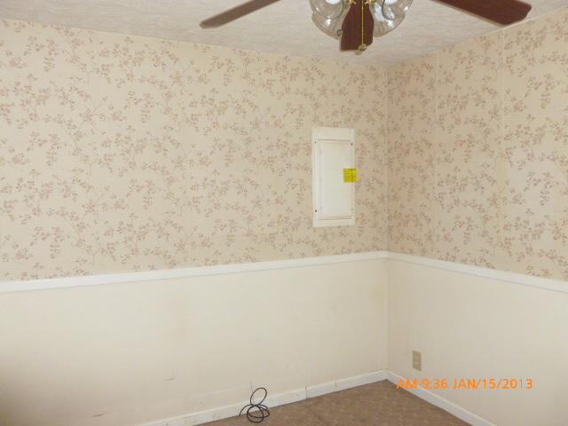 541 S Road Cottontown, TN 37048 - Photo 4 of 12