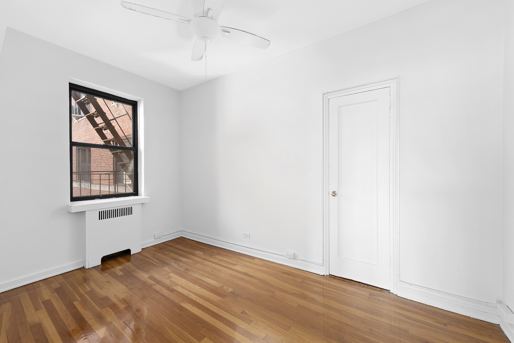 Manhattan, NY 10032 - Photo 6 of 10