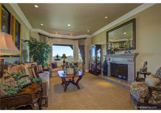 1772 Rabbit Hill Fallbrook, CA 92028 - Photo 7 of 25 Formal living room