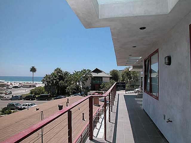 225 4th Street Encinitas, CA 92024 - Photo 16 of 23