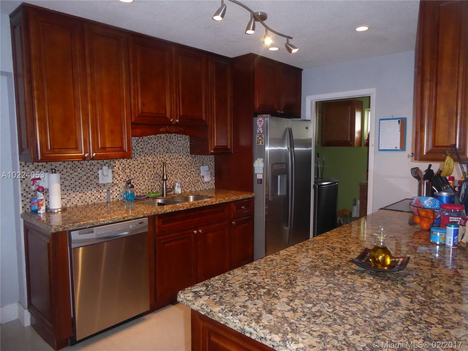 5610 West Park Road Hollywood, FL 33021 - Photo 18 of 25