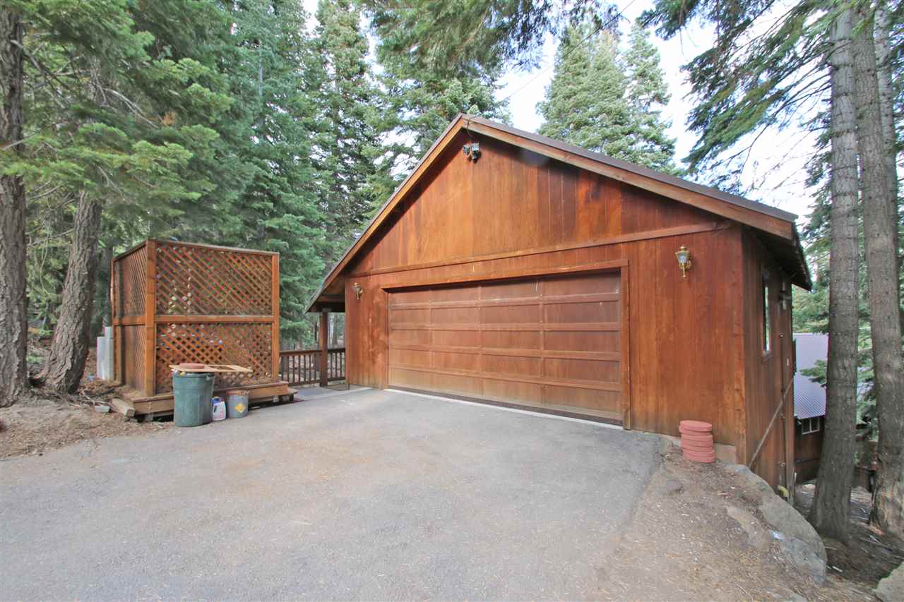 11384 Beacon Road Truckee, CA 96161 - Photo 5 of 14