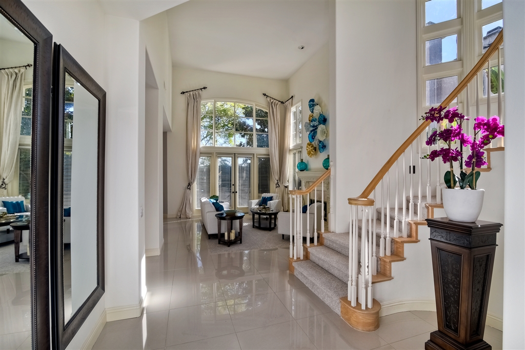 7162 Tern Place Carlsbad, CA 92011 - Photo 4 of 25