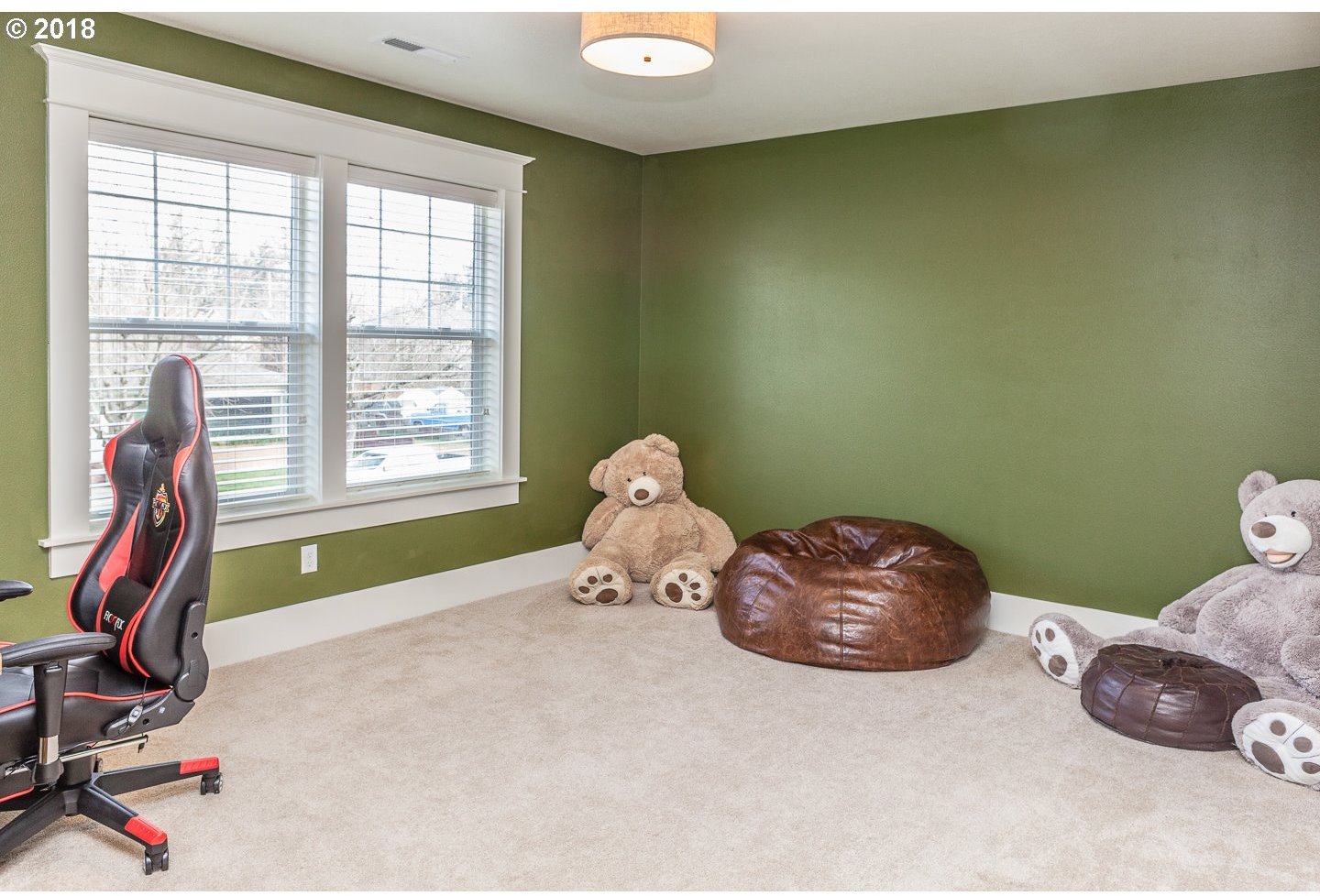 5816 Southeast Reedway Street Portland, OR 97206 - Photo 14 of 31 Gallery Image 14