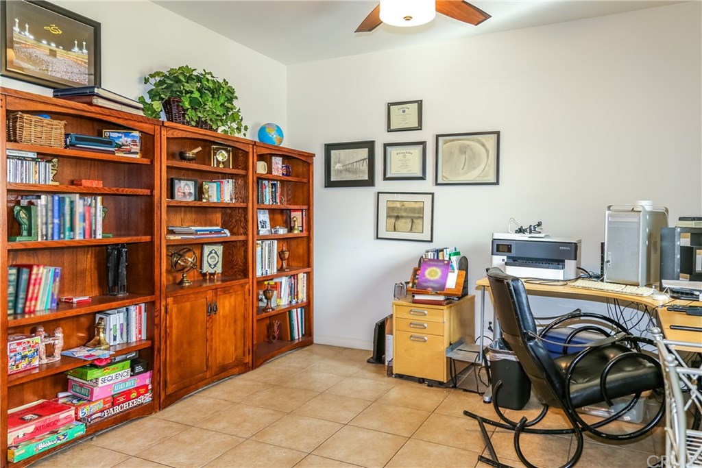 17013 Spring Canyon Place Riverside, CA 92503 - Photo 19 of 28