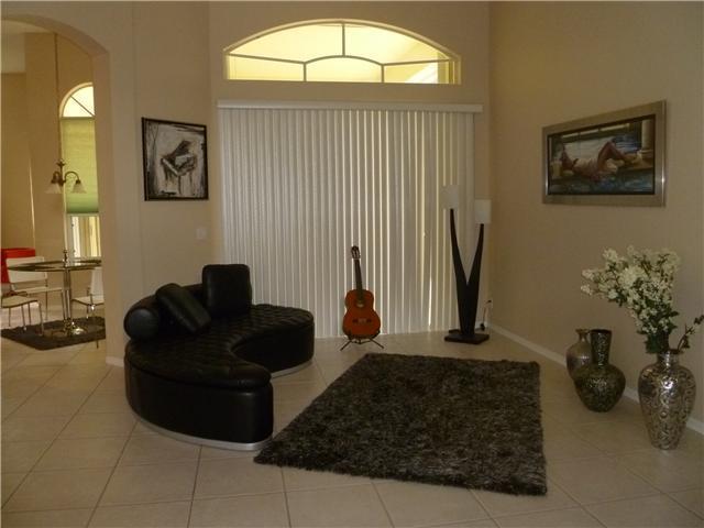 22129 Braddock Place Boca Raton, FL 33428 - Photo 5 of 10