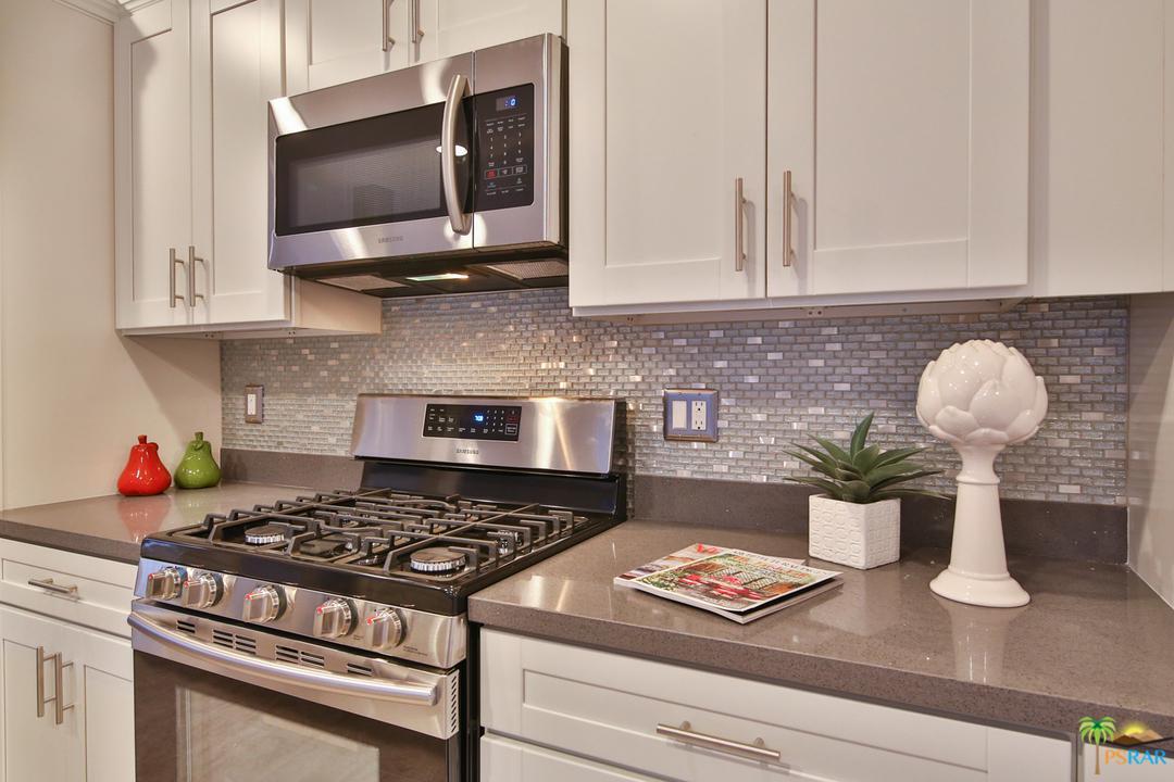 841 East Sunny Dunes Road Palm Springs, CA 92264 - Photo 11 of 53