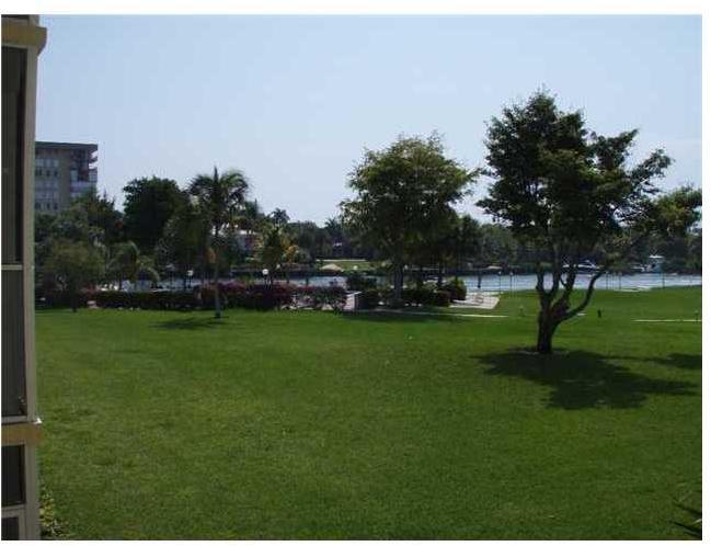 3150 Northeast 48th Court, Unit 208 Lighthouse Point, FL 33064 - Photo 11 of 13
