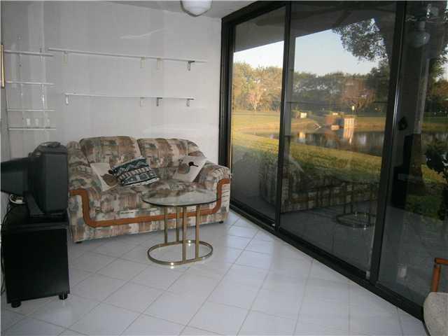 Whisper Walk Boca Raton, FL 33496 - Photo 10 of 12