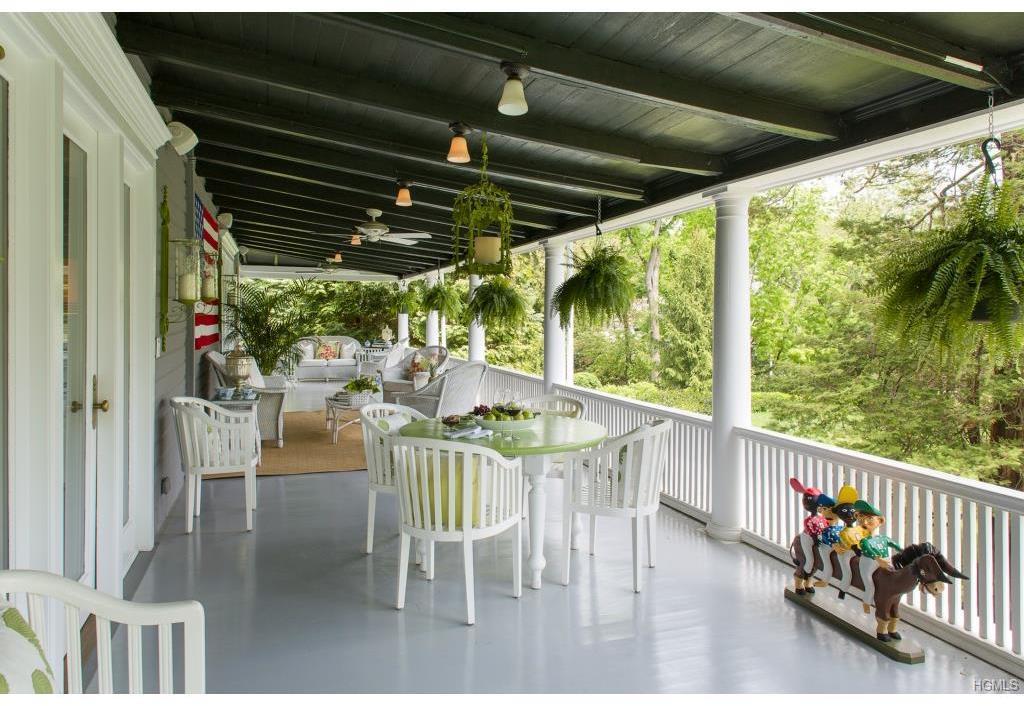 1 Halls Lane Rye, NY 10580 - Photo 5 of 30