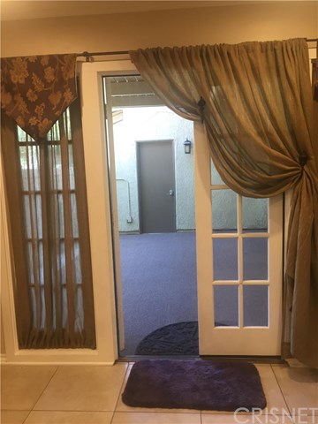 1114 Catlin Street, Unit D Simi Valley, CA 93065 - Photo 4 of 22