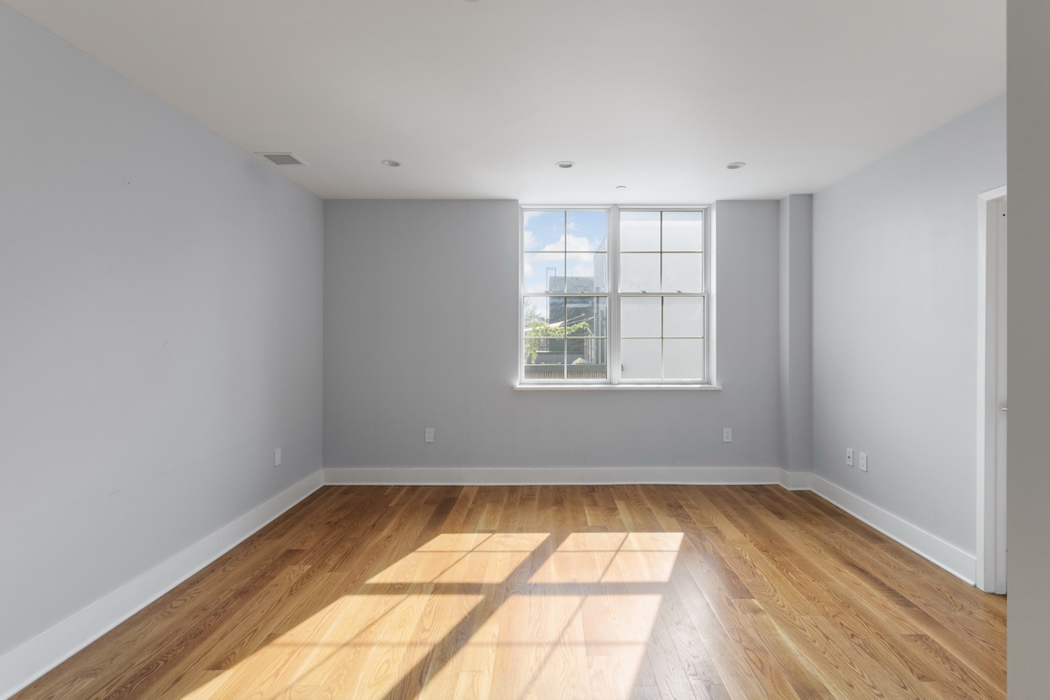 25 Lexington Avenue, Unit 503 Brooklyn, NY 11238 - Photo 2 of 11