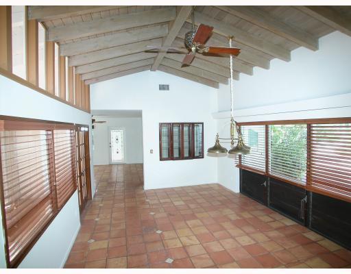 335 Harbor Drive Key Biscayne, FL 33149 - Photo 3 of 7