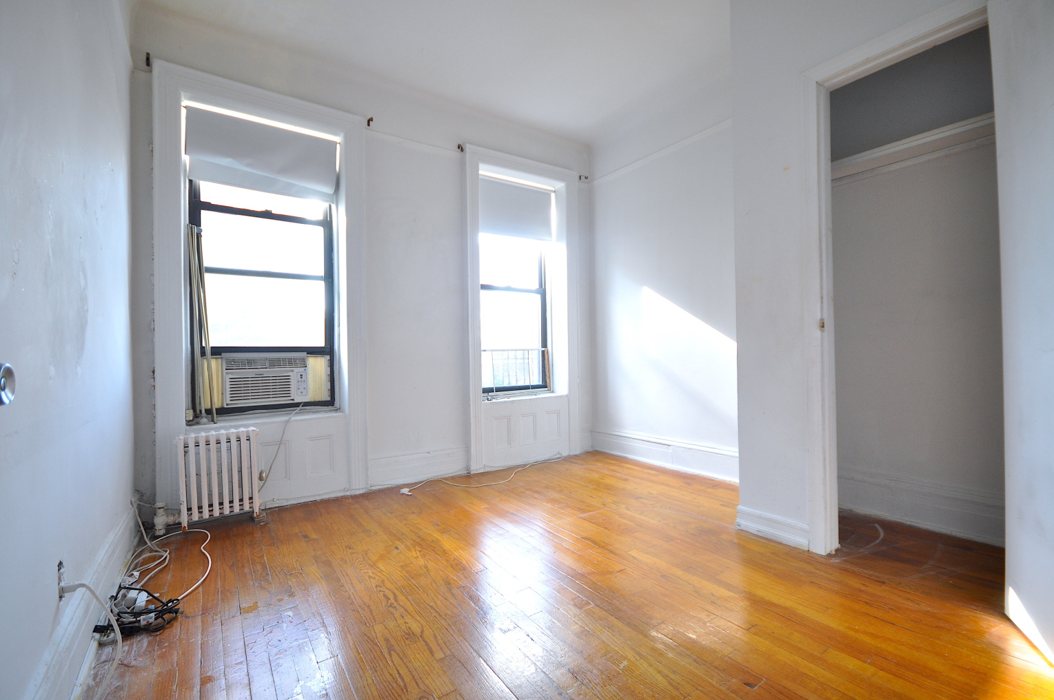 218 Thompson Street, Unit 24 Manhattan, NY 10012 - Photo 3 of 6