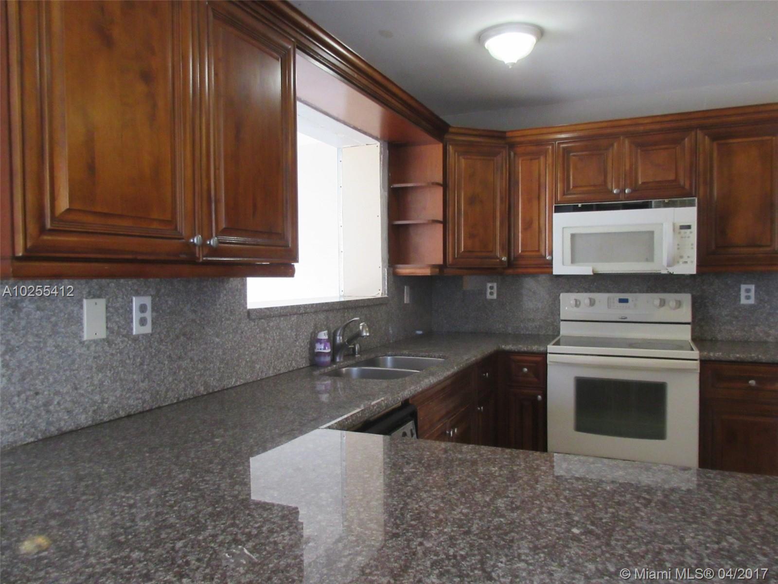 11000 Southwest 25th Street, Unit II Miami, FL 33165 - Photo 6 of 21