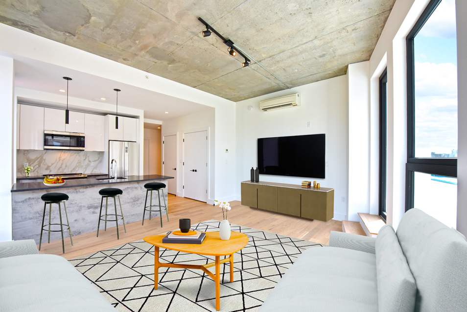 312 Broadway, Unit 5A Brooklyn, NY 11211 - Photo 1 of 9