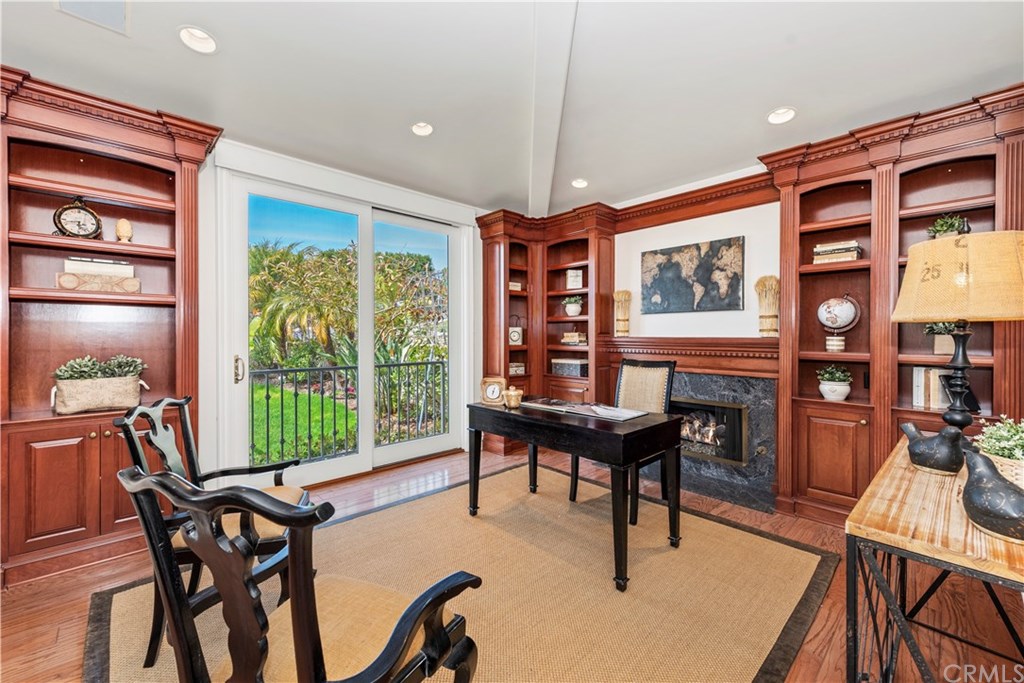 1356 Skyline Drive Laguna Beach, CA 92651 - Photo 19 of 35