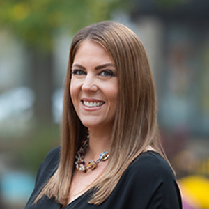 Headshot of Jenifer Cessna