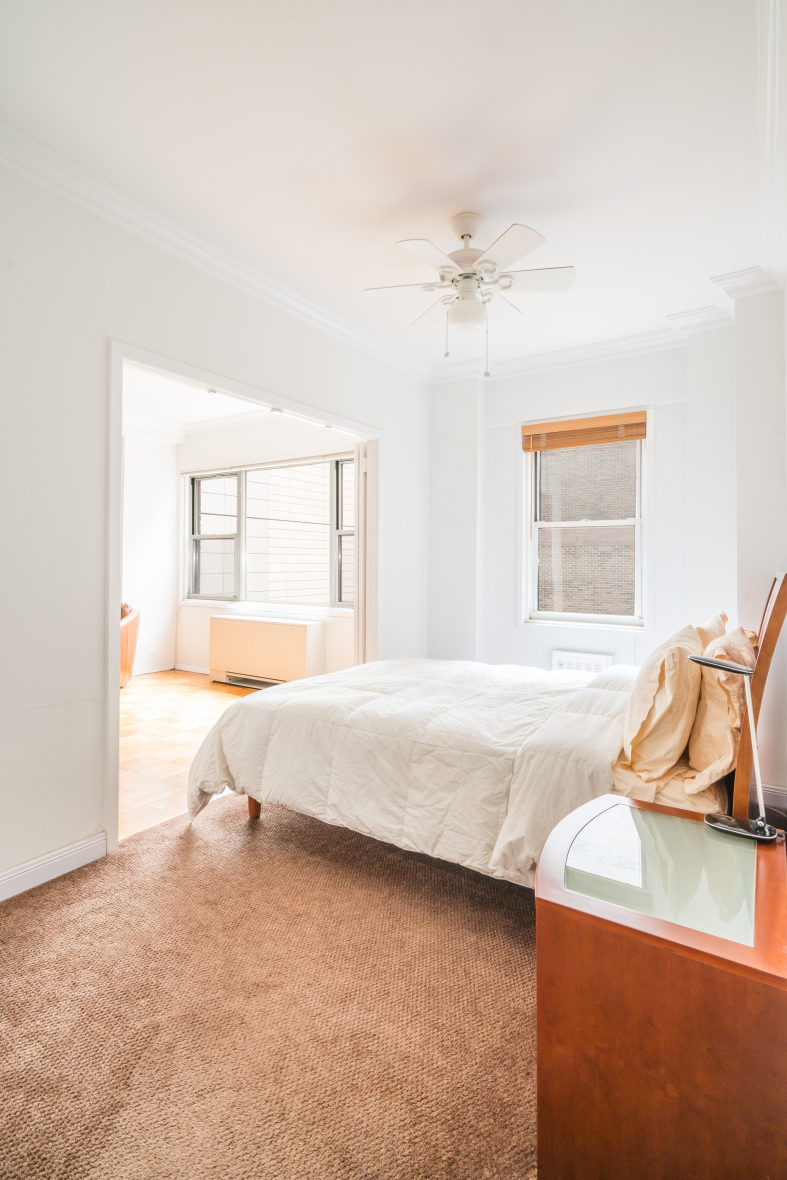 440 East 62nd Street, Unit 17H Manhattan, NY 10065 - Photo 3 of 7