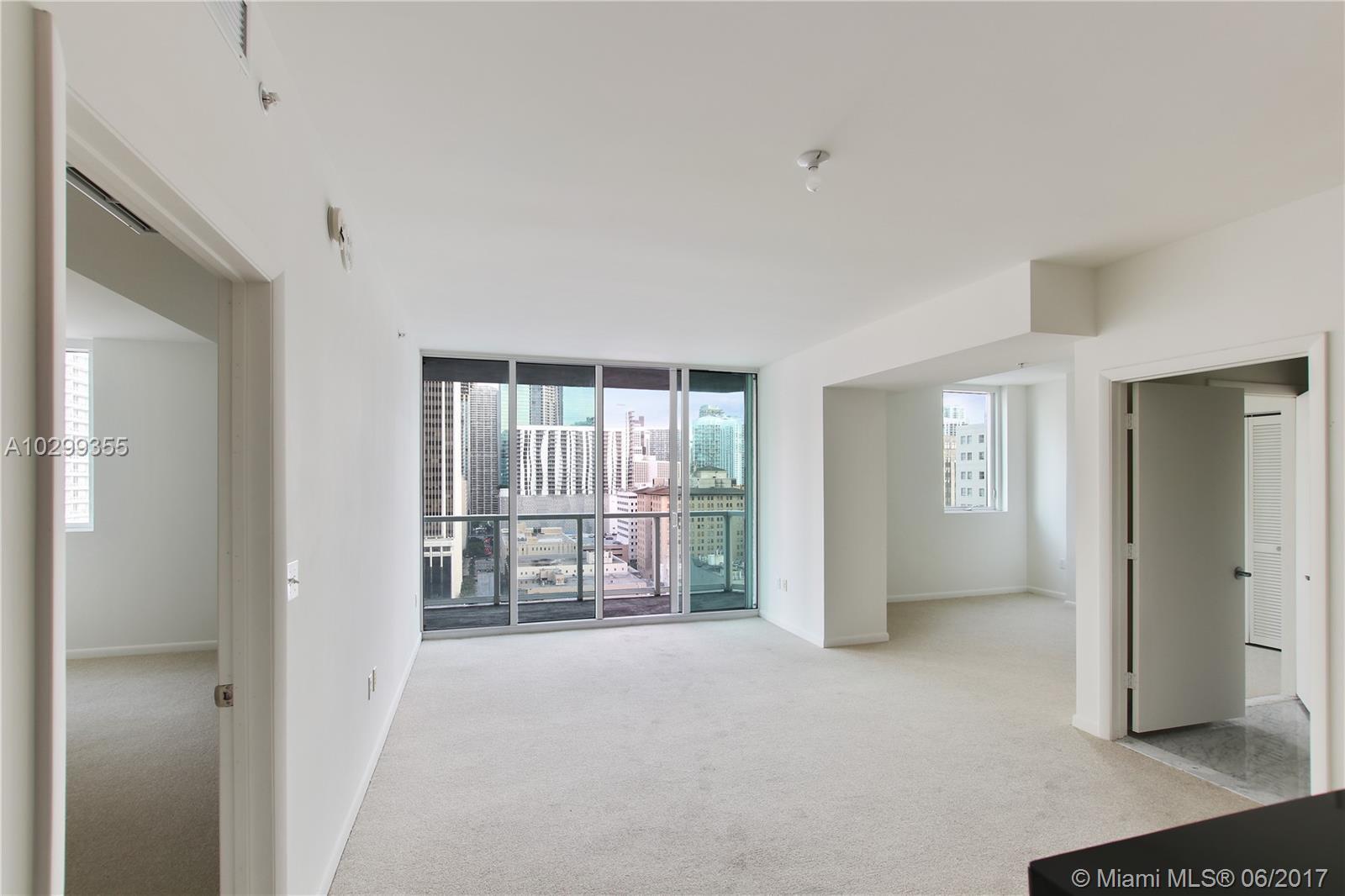 253 Northeast 2nd Street, Unit 1710 Miami, FL 33132 - Photo 12 of 35