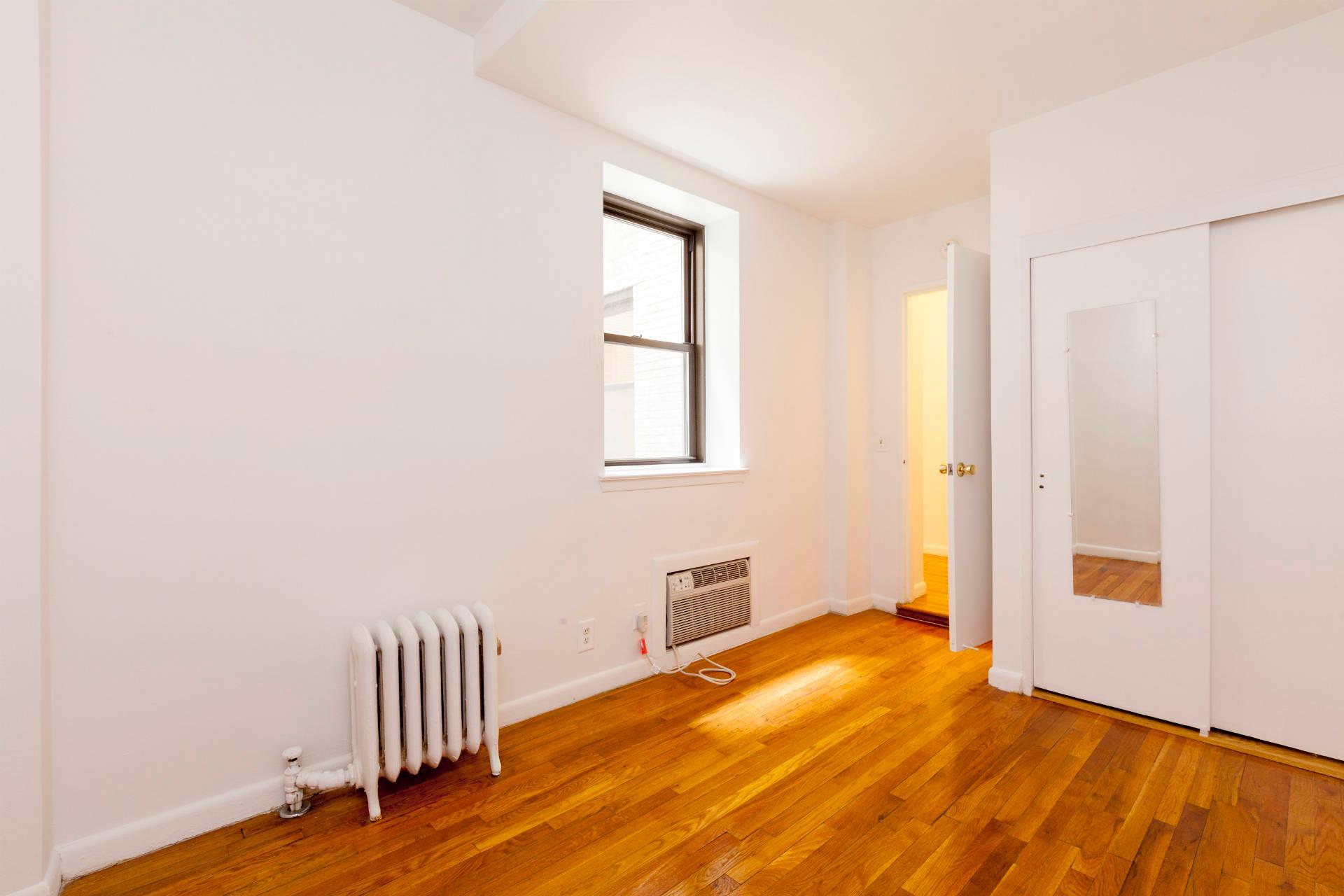 138 East 38th Street, Unit 9A Manhattan, NY 10016 - Photo 2 of 4
