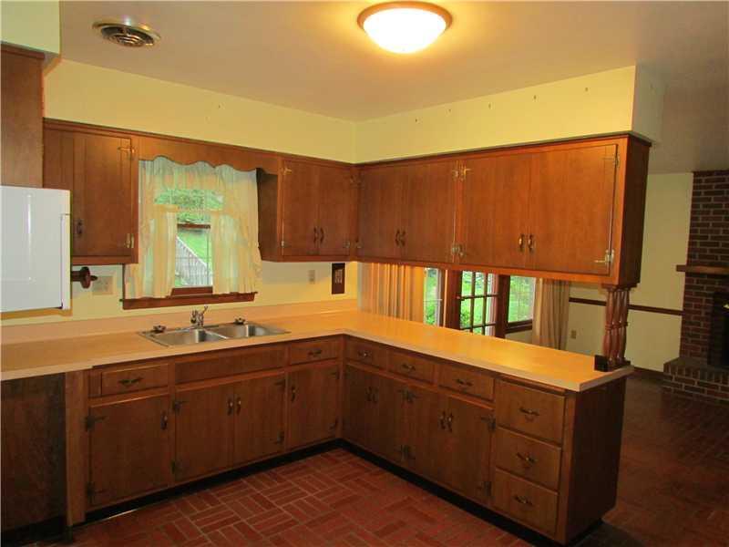 900 Simpson Howell Road Elizabeth, PA 15037 - Photo 8 of 25 Gallery Image 8