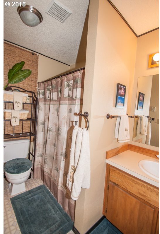 21555 Northwest Gilkison Road Scappoose, OR 97056 - Photo 12 of 30 Gallery Image 12