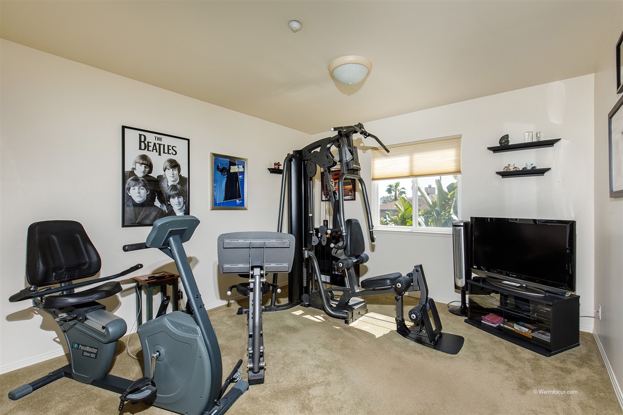 449 Ocean View Avenue Encinitas, CA 92024 - Photo 19 of 23 2nd story bedroom (currently used as gym)